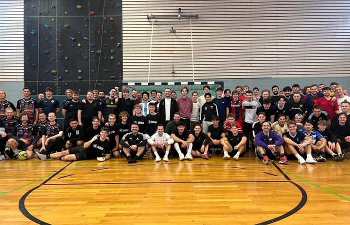 Dynamo Tresen (Abi 2024) gewinnt Ehemaligenturnier 2025